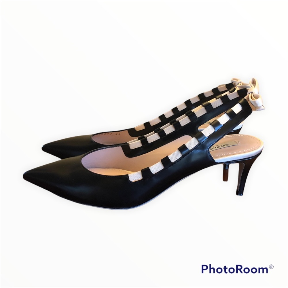 Giorgio Armani Slingback Pumps Heels Black w Cream Euro Size 39 US Women's 8.5